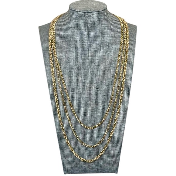 VINTAGE Gold Plated Multi Layered Chain Necklace - Picture 8 of 8